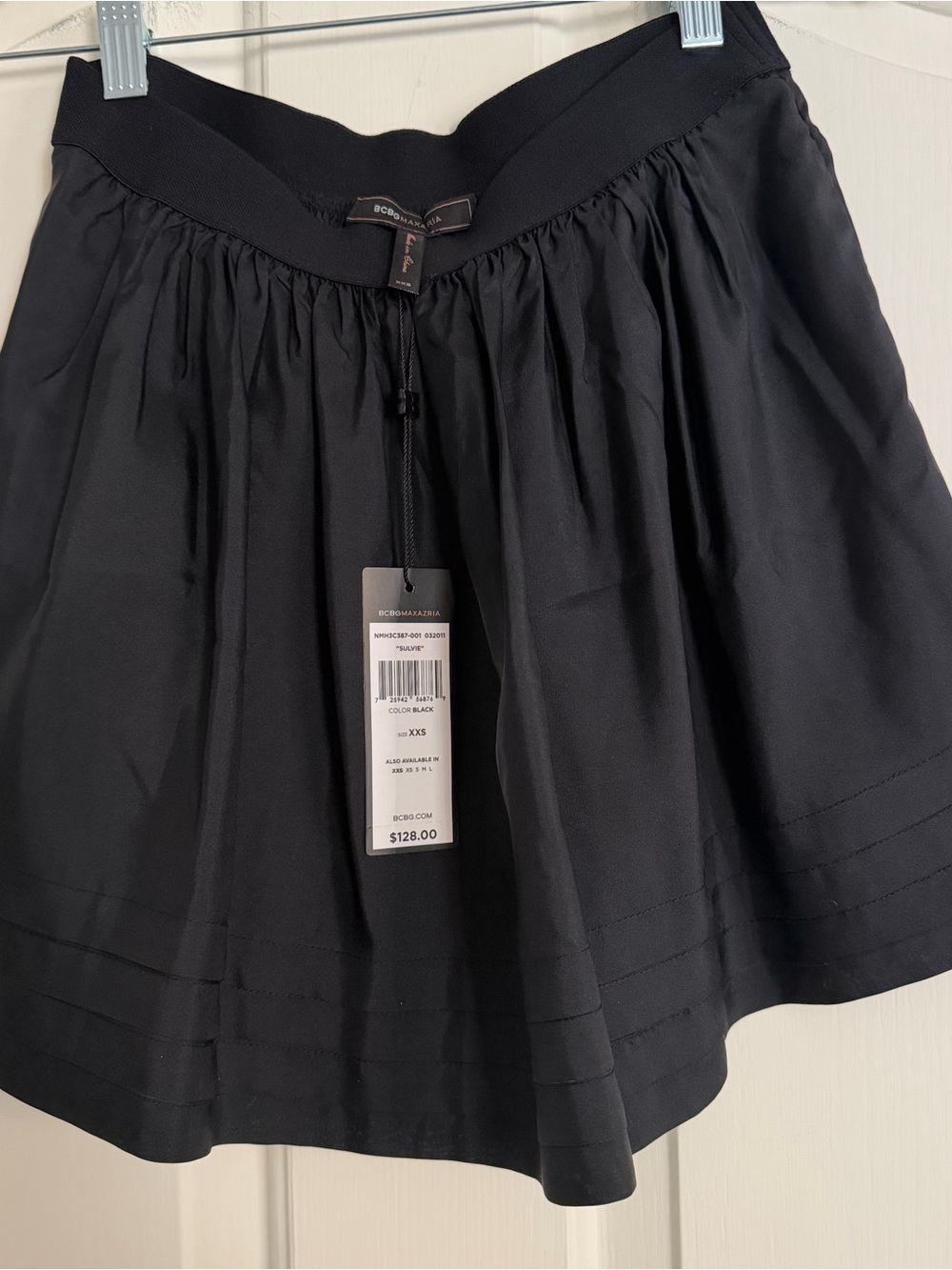 NWT BCBGMAXAZRIA Sulvey Black Full Mini Skirt XXS $128